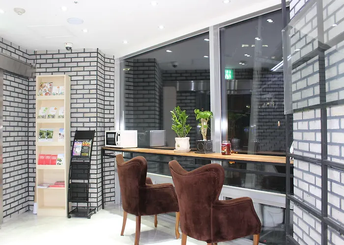 Hostel Myeongdong New *